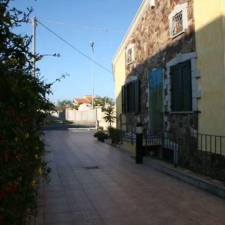 San Teodoro San Teodoro I فندق